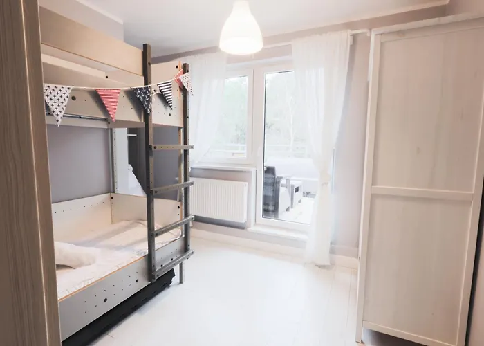 Premium Baltic House ミエンジボジェ